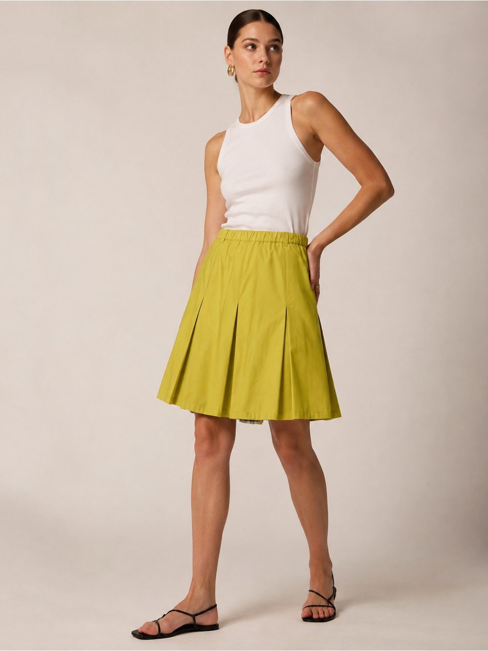 Weekend By Max Mara Yellow Pleated Made In Italy Mini Skirt Size 6
